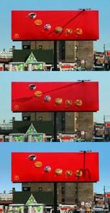 麦当劳大型路牌“日冕”广告