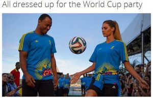 巴西世界杯志愿者服装男女