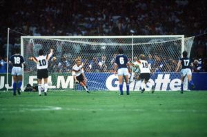 1990年意大利世界杯决赛在罗马奥林匹克体育场上演