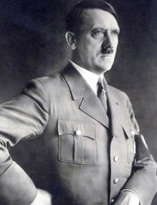 图为开幕式出席领导：阿道夫·希特勒